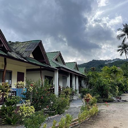 Sea Breeze Bungalow Lamai Beach  Buitenkant foto