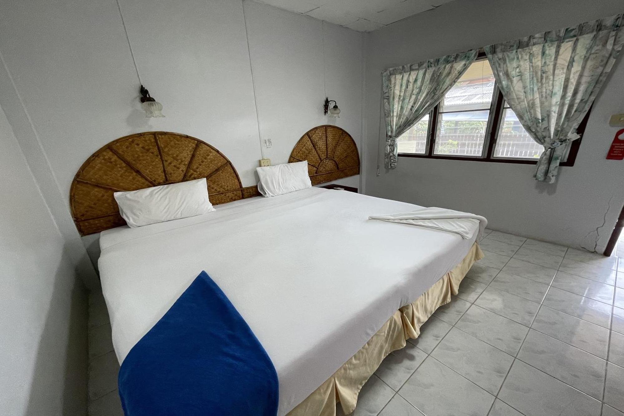 Sea Breeze Bungalow Lamai Beach  Buitenkant foto